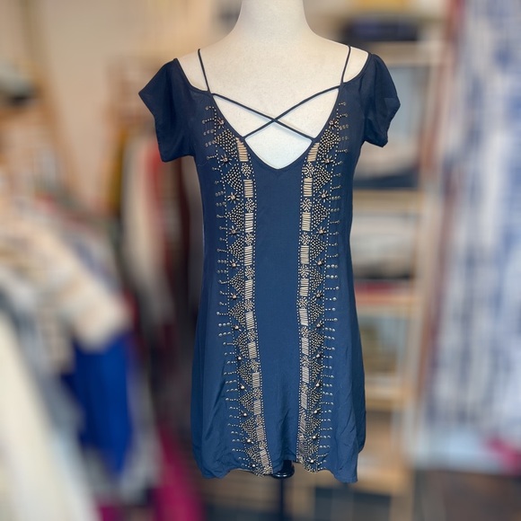 CLEOBELLA ~ Black Nora Dress with Metal Finish Beading and Crisscross Detail ~ S - Picture 7 of 10